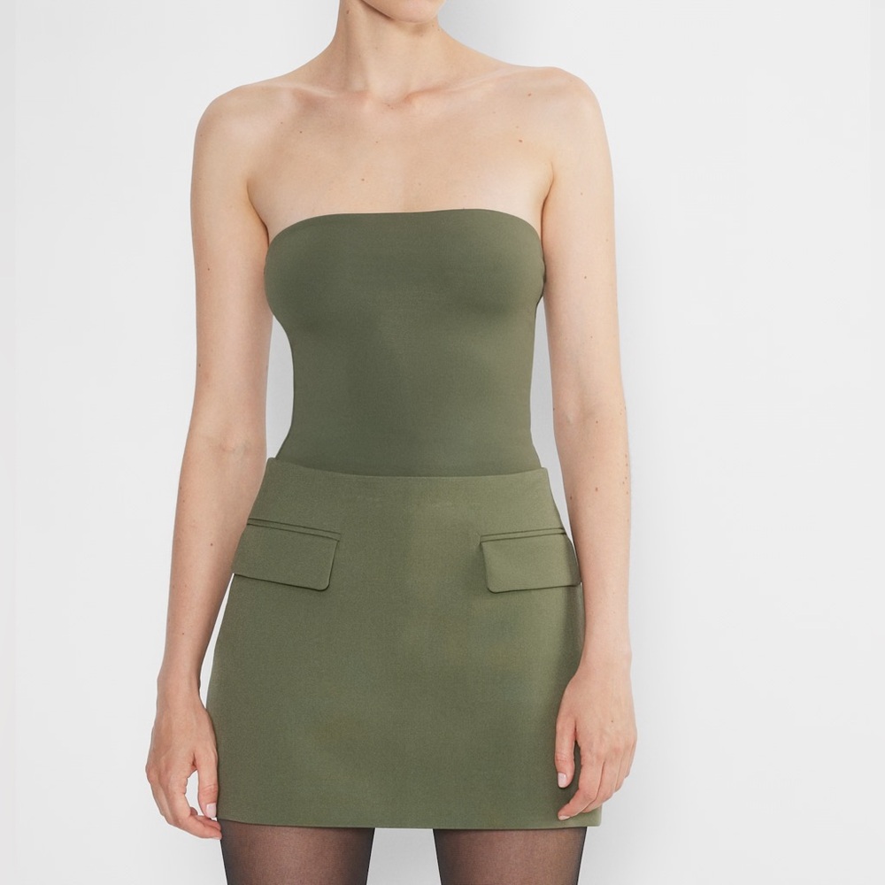 Aritzia Babaton Stationary Skirt - Army Green - Picture 6 of 10